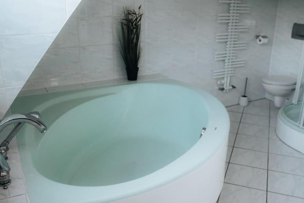 Lieblingsapartment No.12 Fuer Bis Zu 6 Gaeste Rostock Kültér fotó